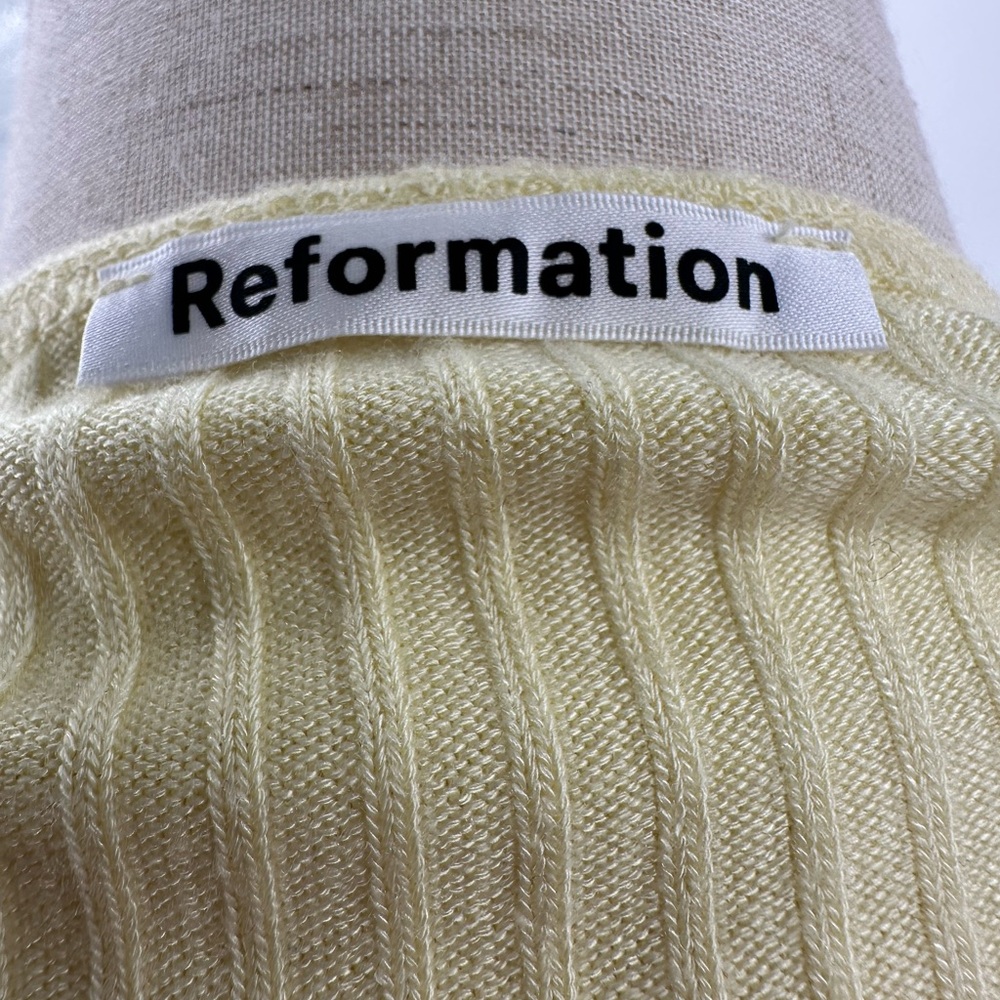 Reformation Ribbed Square-Neck Short Sleeve Top - Pale Yellow - Picture 7 of 8